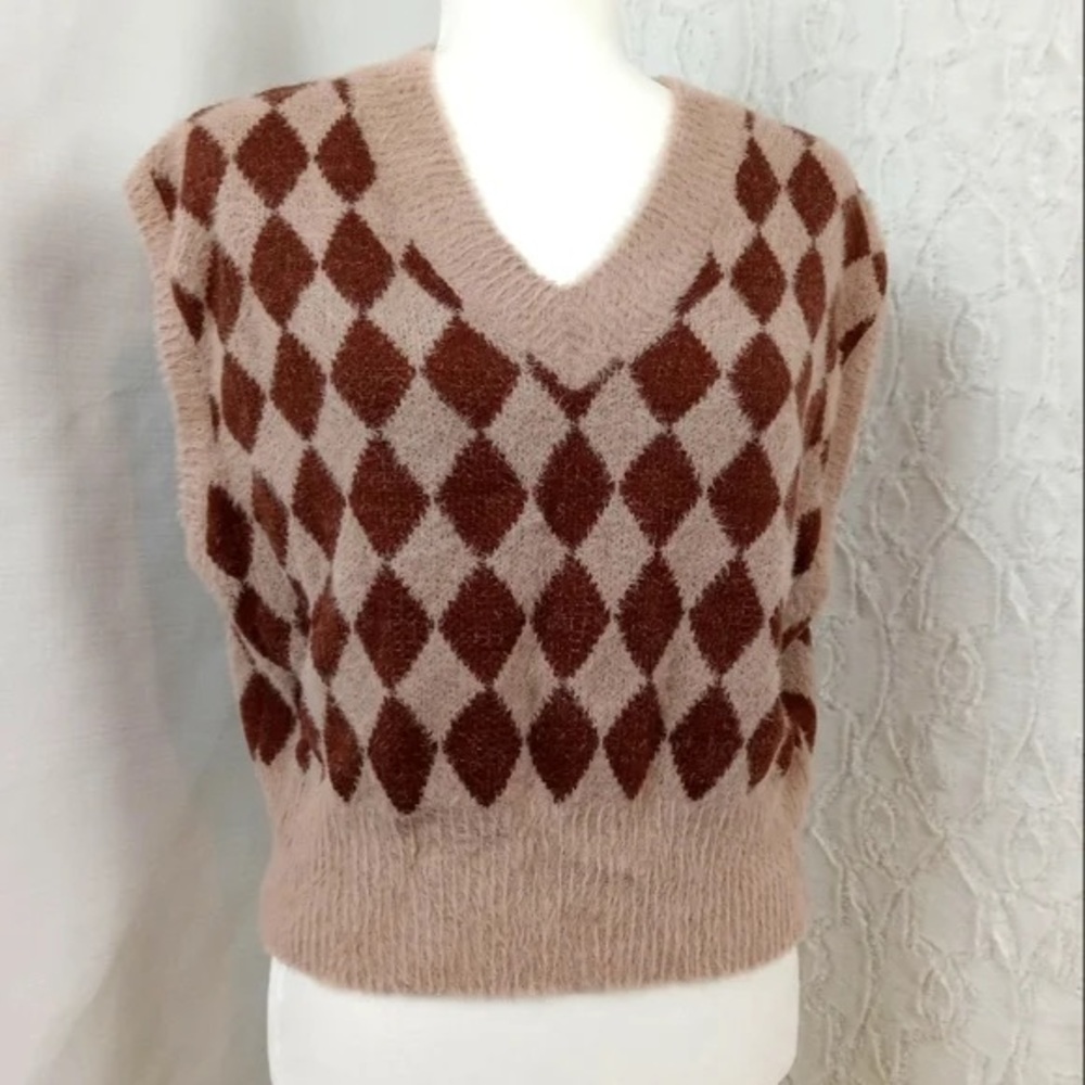 Yet Again Argyle Pattern Sweater Vest